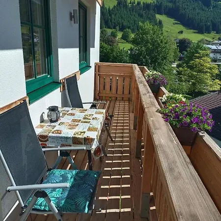 Haus Gipfelblick Daire Lermoos